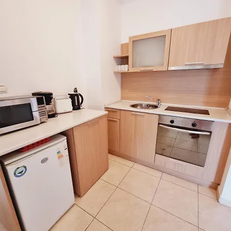 Apartmanhotel Modern 1bd At Watermill Complex Szveti Vlasz