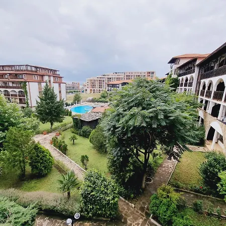 Modern 1bd At Watermill Complex Apartmanhotel
