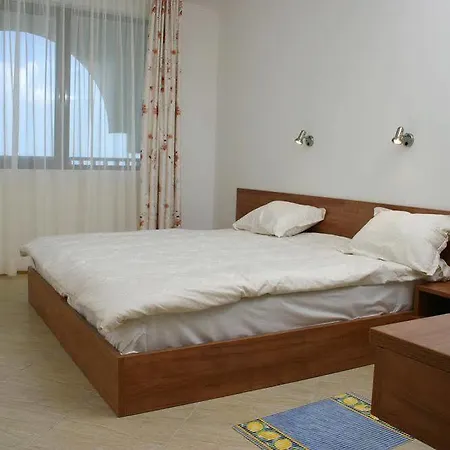 Modern 1bd At Watermill Complex Apartmanhotel Szveti Vlasz